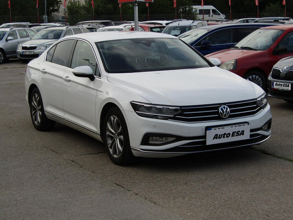 Volkswagen Passat 2.0 TDi Elegance