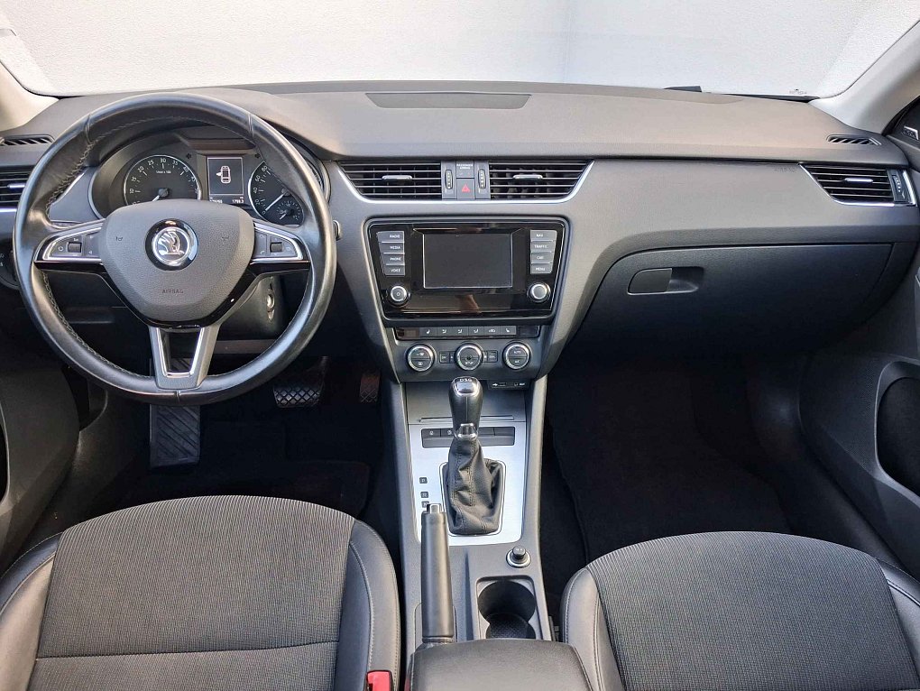 Škoda Octavia III 1.6 TDi Elegance