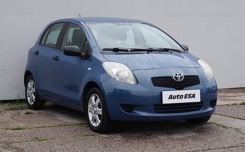 Toyota Yaris 1.3i 