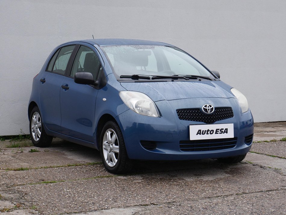 Toyota Yaris 1.3i 