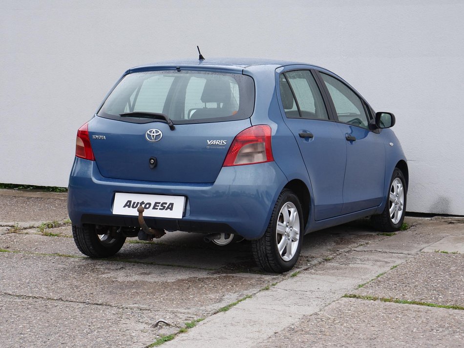 Toyota Yaris 1.3i 