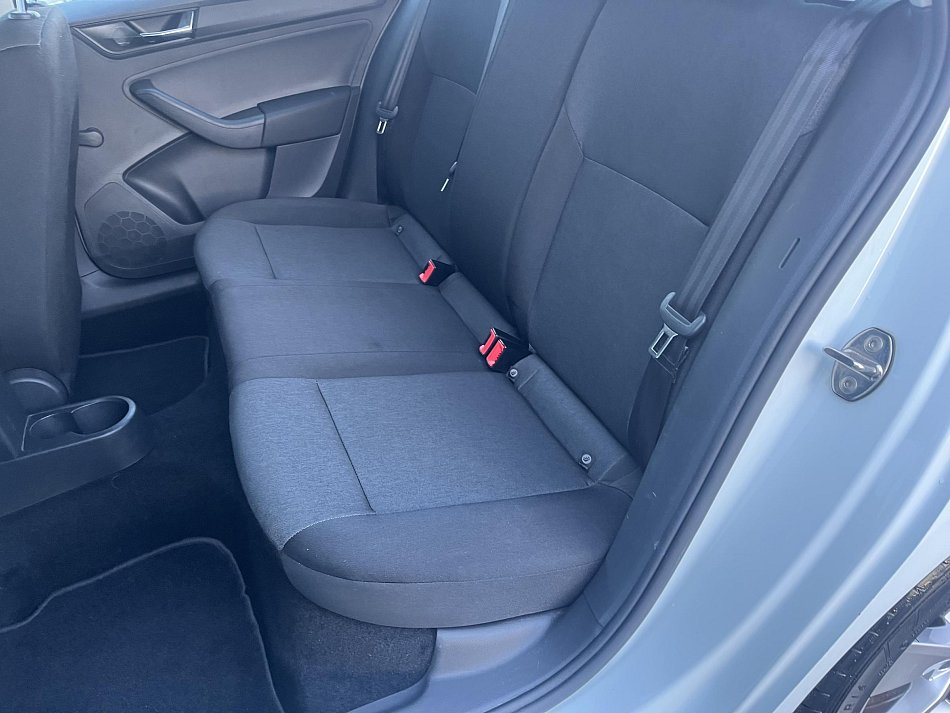 Škoda Rapid 1.0 TSi Active