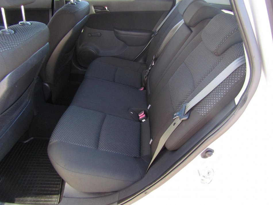 Hyundai I30 1.6 CVVT 