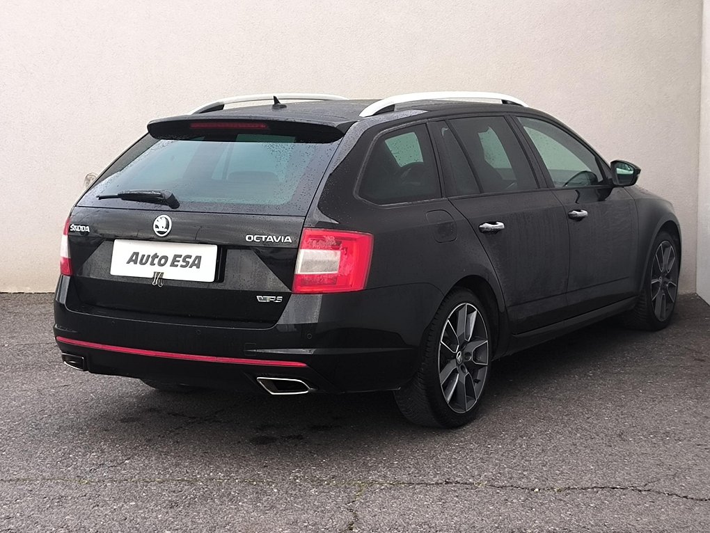 Škoda Octavia III 2.0 TDi RS