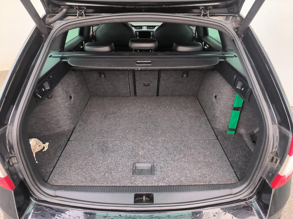 Škoda Octavia III 2.0 TDi RS