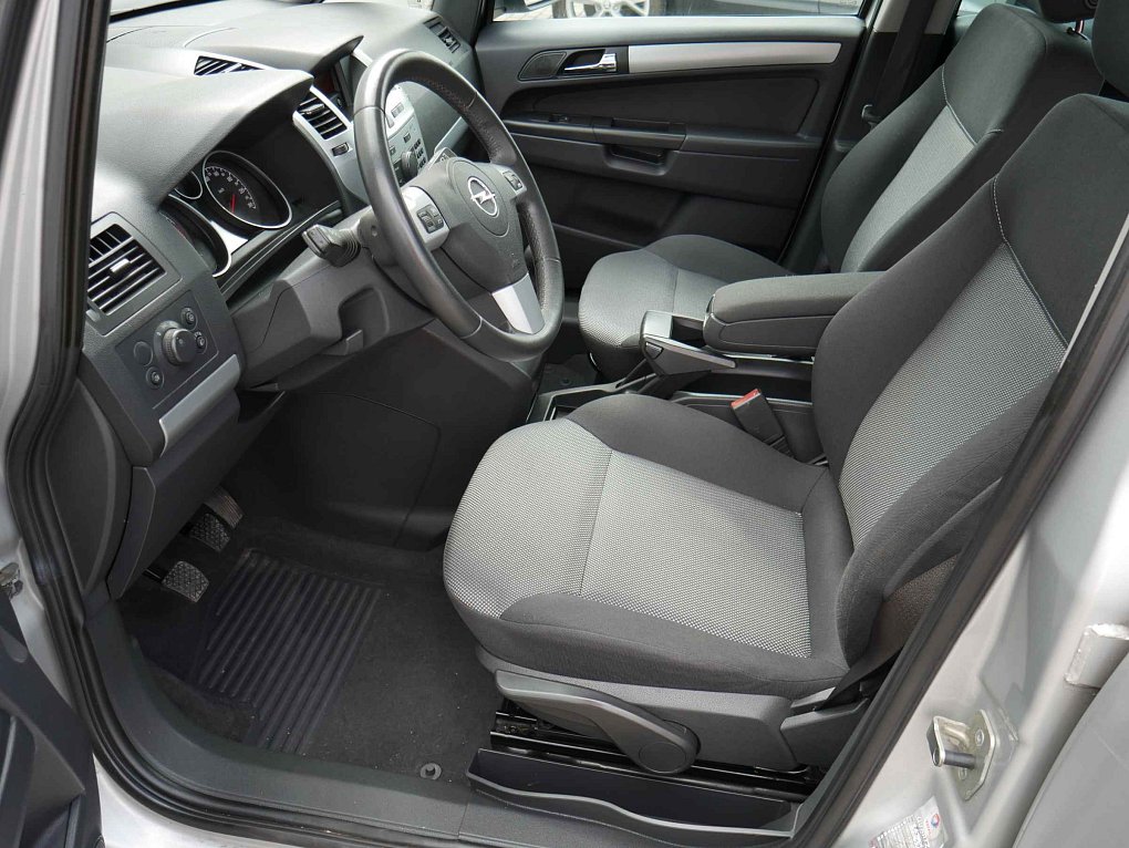 Opel Zafira 1.8i 