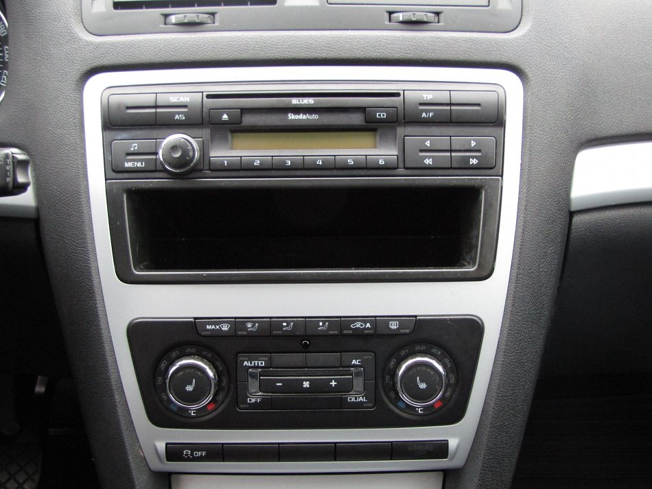 Škoda Octavia II 1.6 TDi Edition