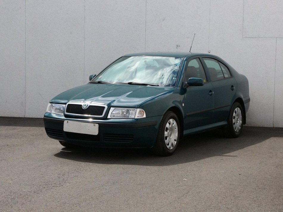 Škoda Octavia 1.6 Tour