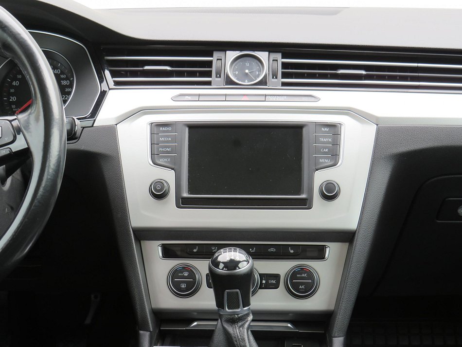 Volkswagen Passat 2.0TDi 