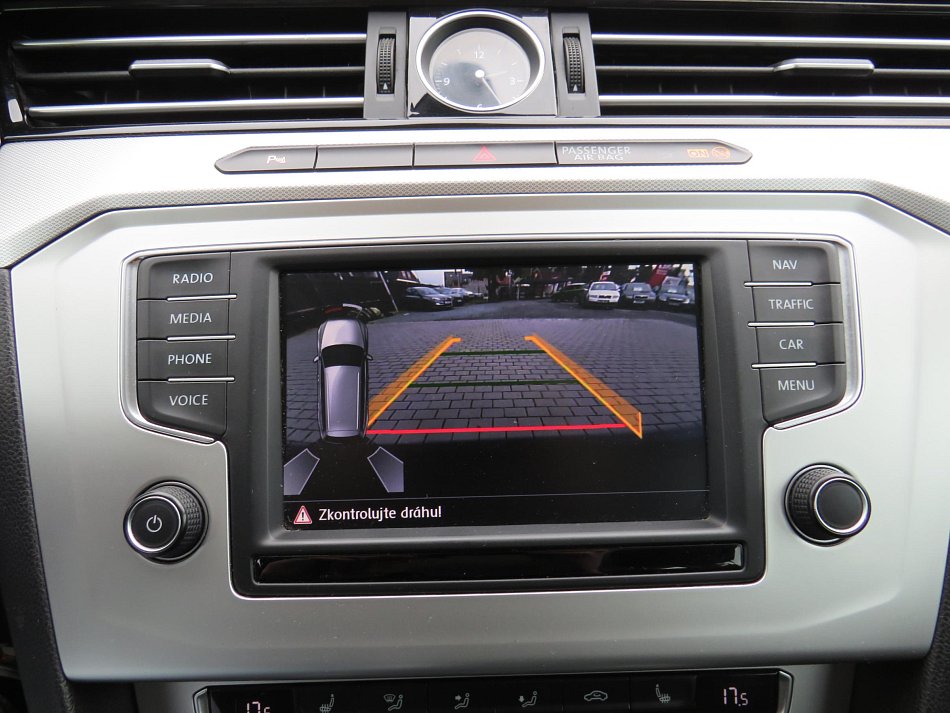 Volkswagen Passat 2.0TDi 