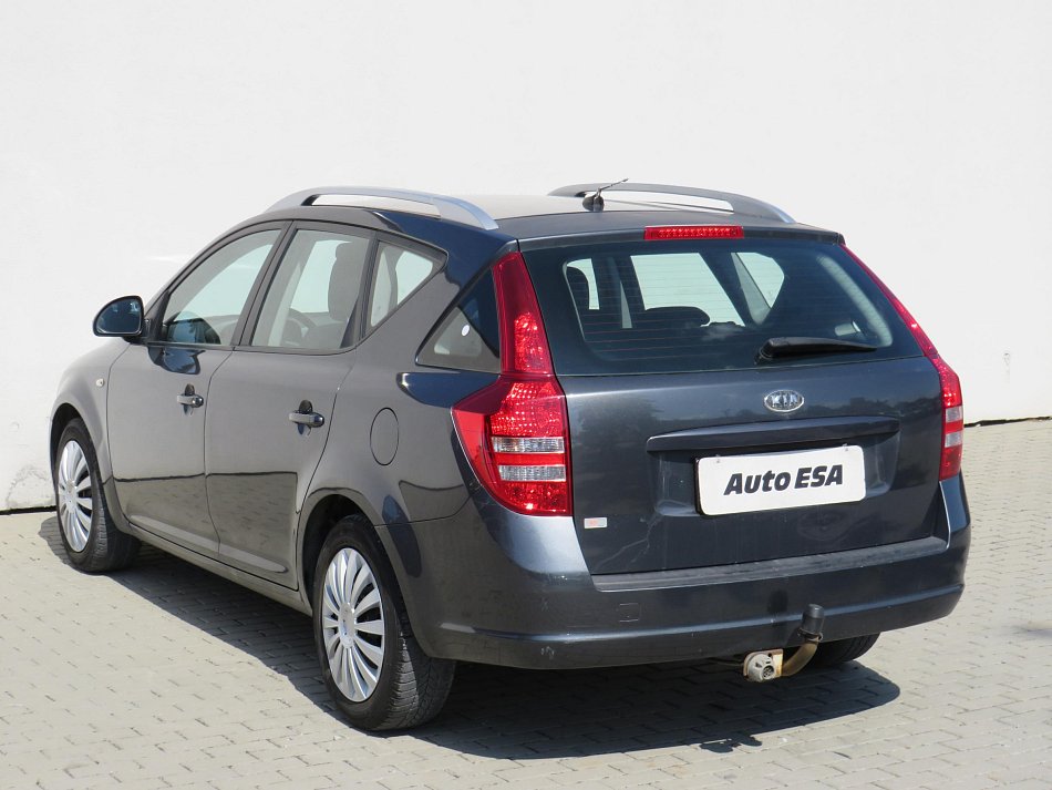 Kia Ceed 2.0CRDi 