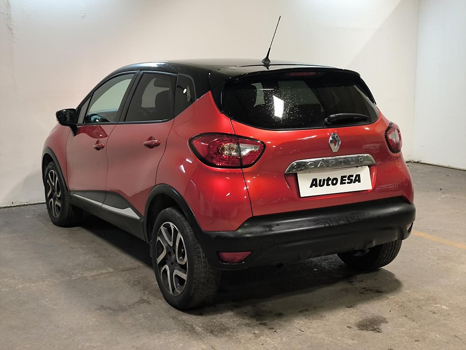 Renault Captur 1.2 TCe Intense