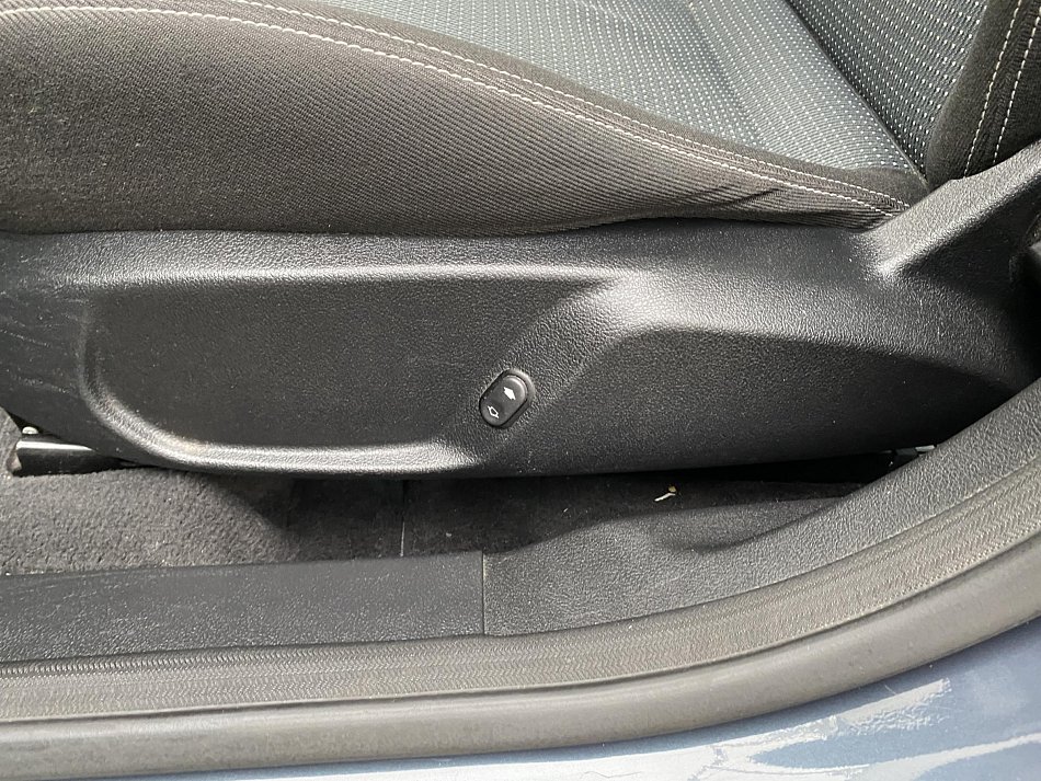 Ford Mondeo 2.0 TDCi X-Trend