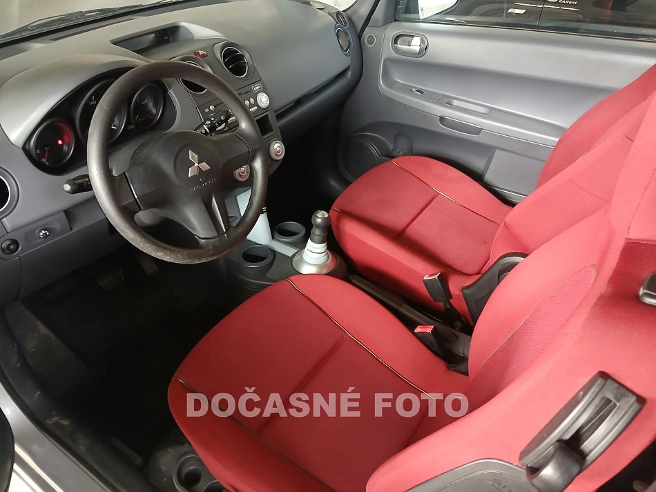 Mitsubishi Colt 1.3i 