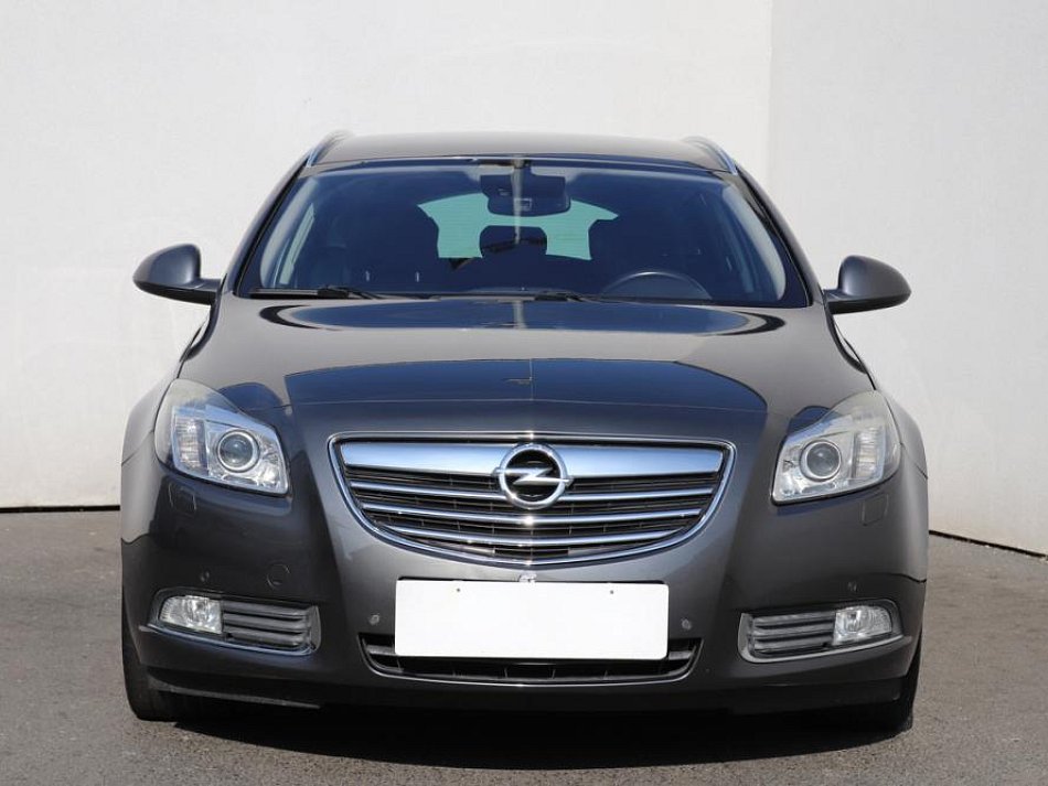 Opel Insignia 2.0 D 