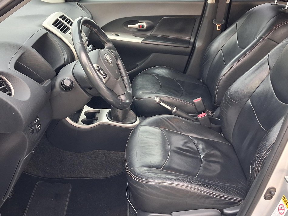 Toyota Urban Cruiser 1.4 D-4D  4x4