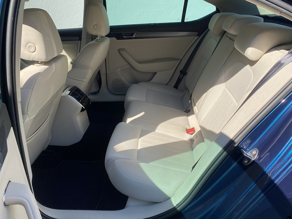Škoda Superb III 2.0 TDi Style