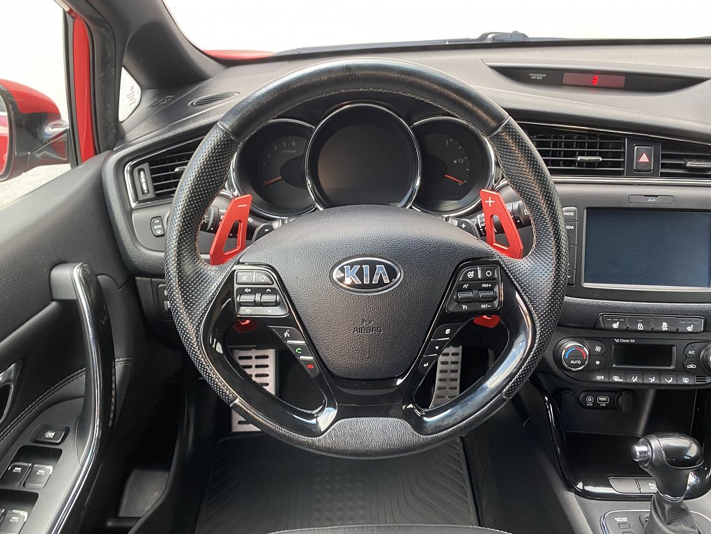 Kia Ceed 1.6 CRDi 