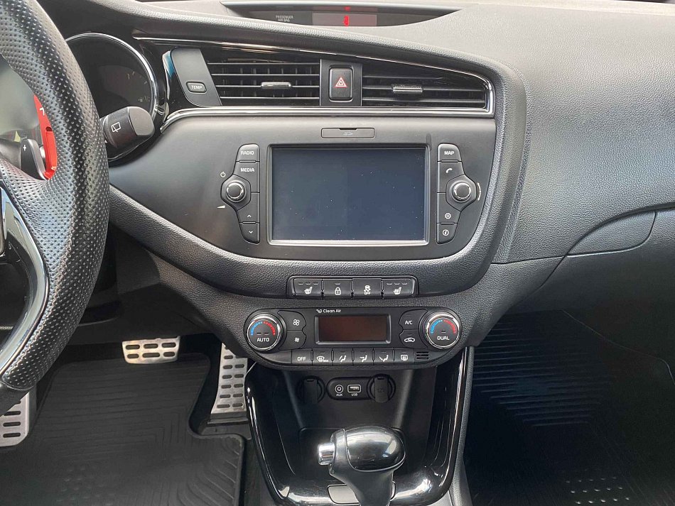 Kia Ceed 1.6 CRDi 