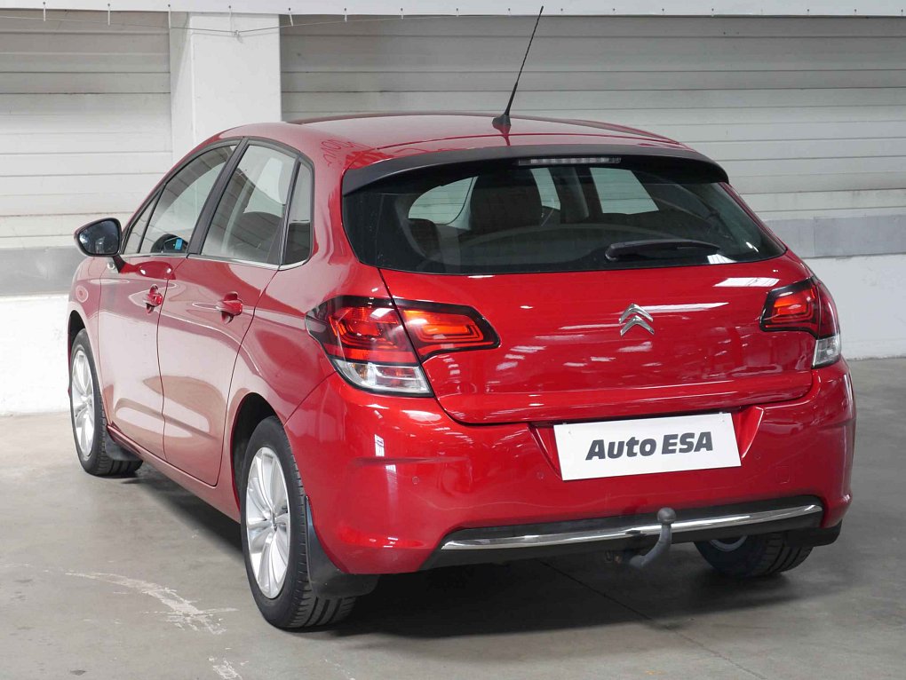 Citroën C4 1.2i 