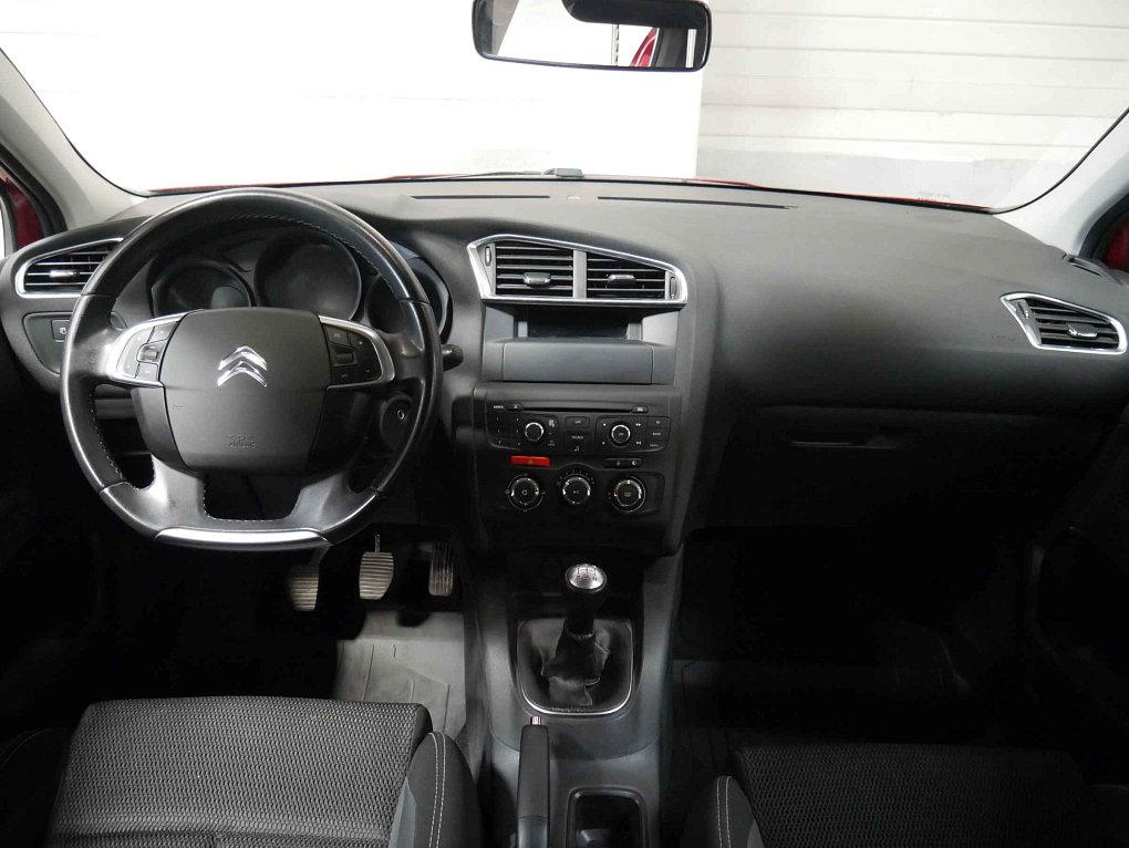 Citroën C4 1.2i 