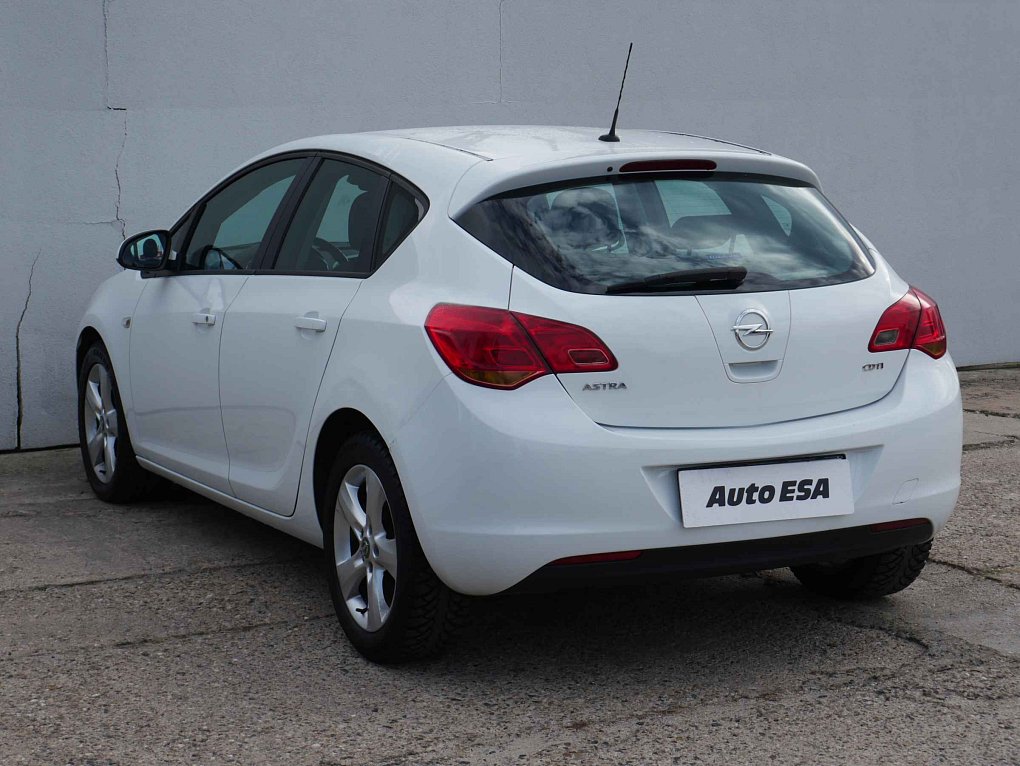 Opel Astra 1.7 CDTi 
