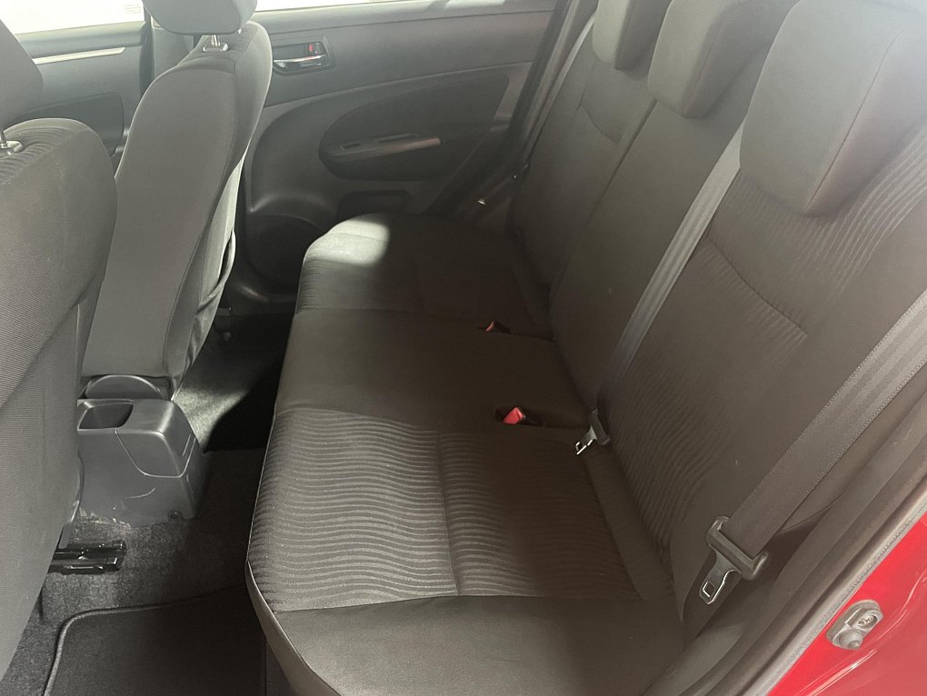 Suzuki Swift 1.2i 