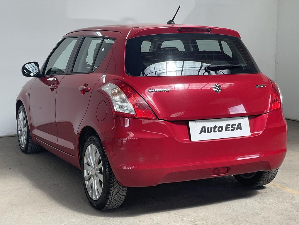 Suzuki Swift 1.2i 