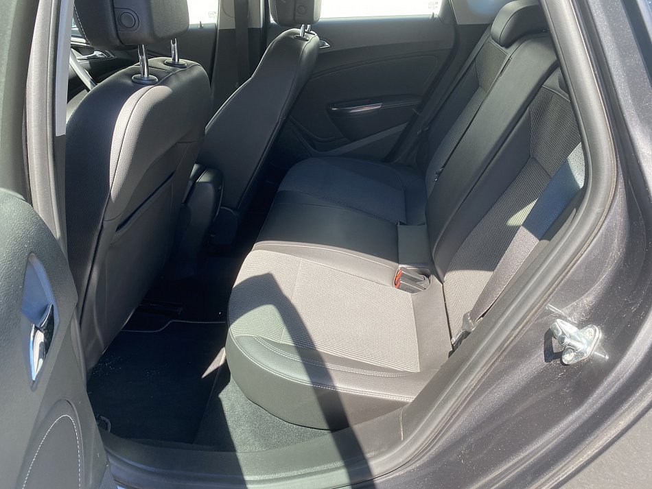 Opel Astra 1.4 T Cosmo