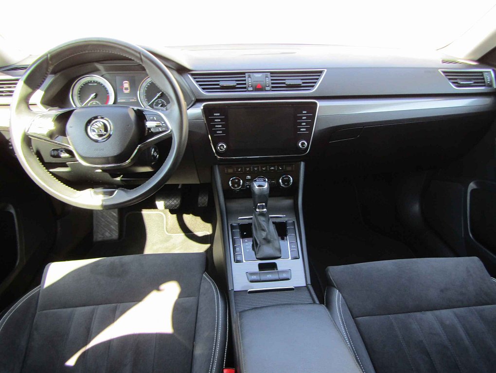 Škoda Superb III 2.0 TDi Style