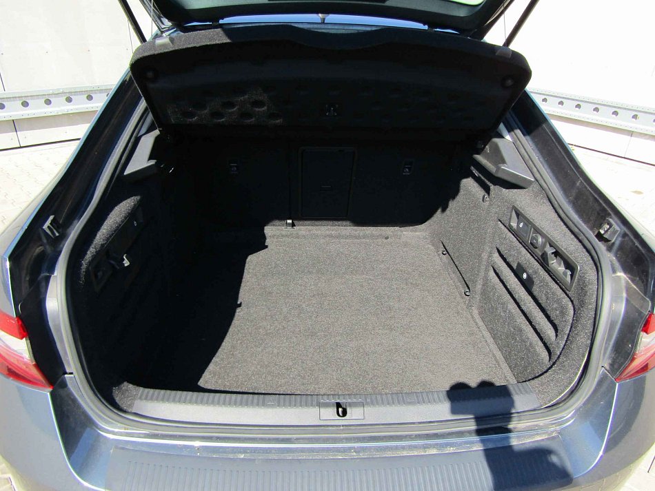 Škoda Superb III 2.0 TDi Style