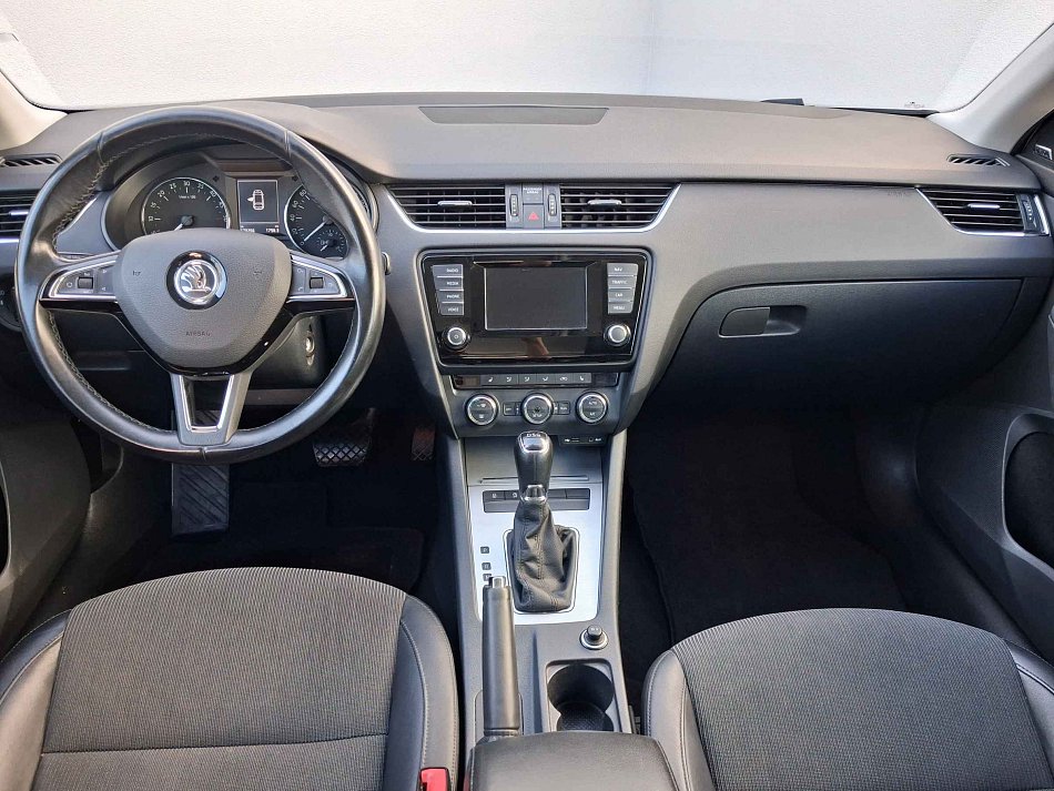 Škoda Octavia III 1.6 TDi Elegance