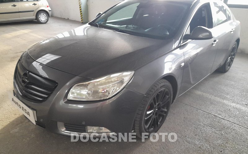 Opel Insignia 2.0 CDTi Edition