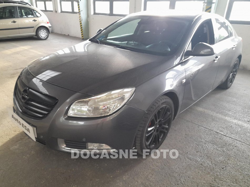 Opel Insignia 2.0 CDTi Edition