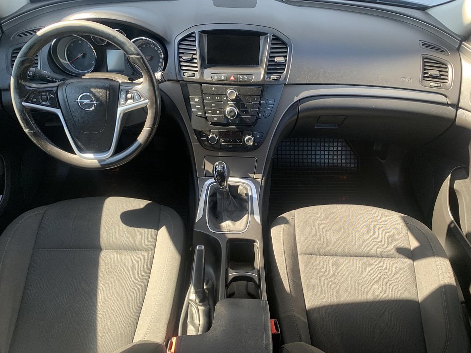 Opel Insignia 2.0 CDTi Edition