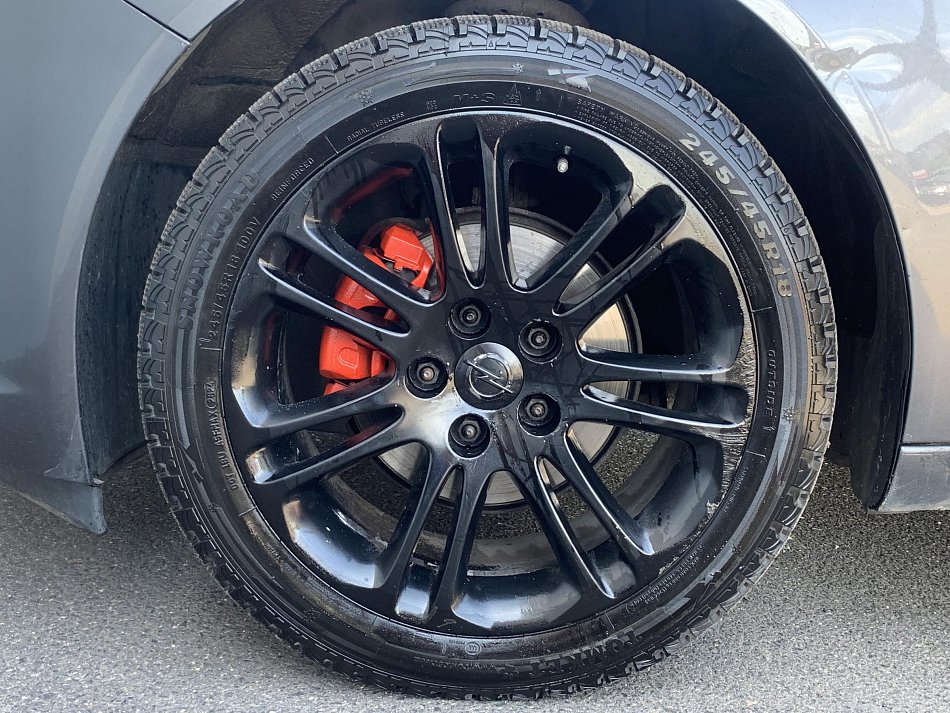 Opel Insignia 2.0 CDTi Edition