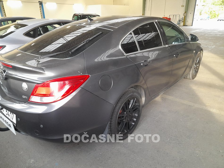 Opel Insignia 2.0 CDTi Edition