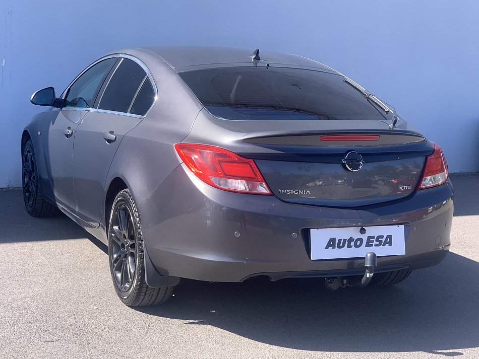 Opel Insignia 2.0 CDTi Edition