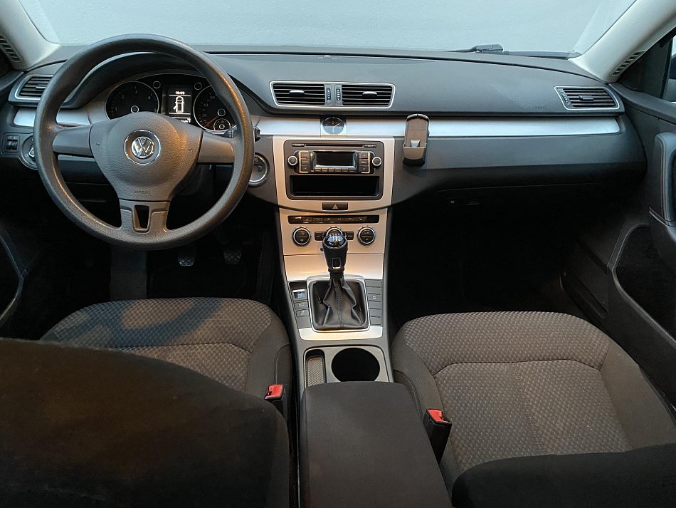 Volkswagen Passat 1.6 TDi 