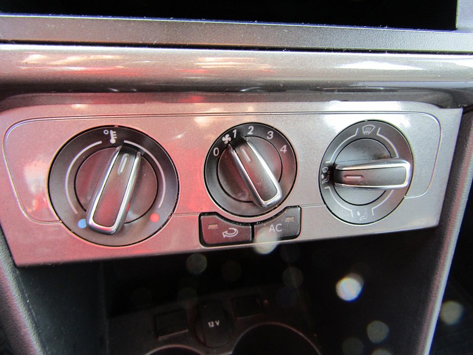 Volkswagen Polo 1.2 TSi Comfort