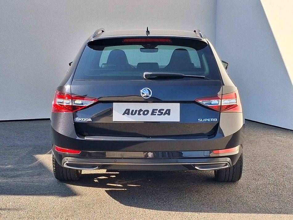 Škoda Superb III 2.0 TDi SportLine