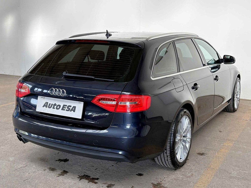 Audi A4 2.0 TDi 