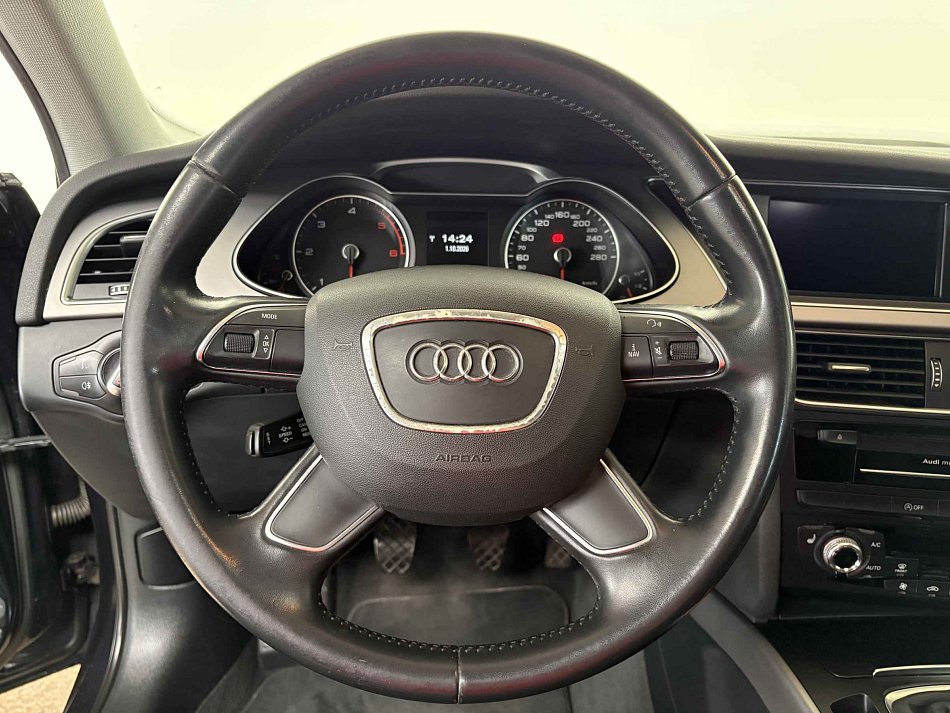 Audi A4 2.0 TDi 