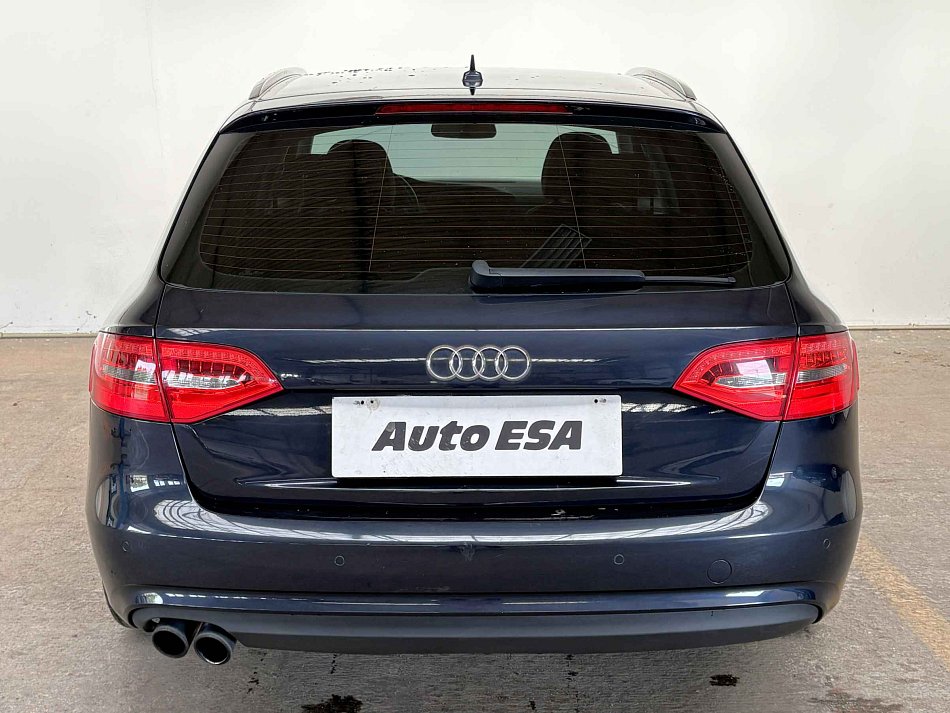 Audi A4 2.0 TDi 