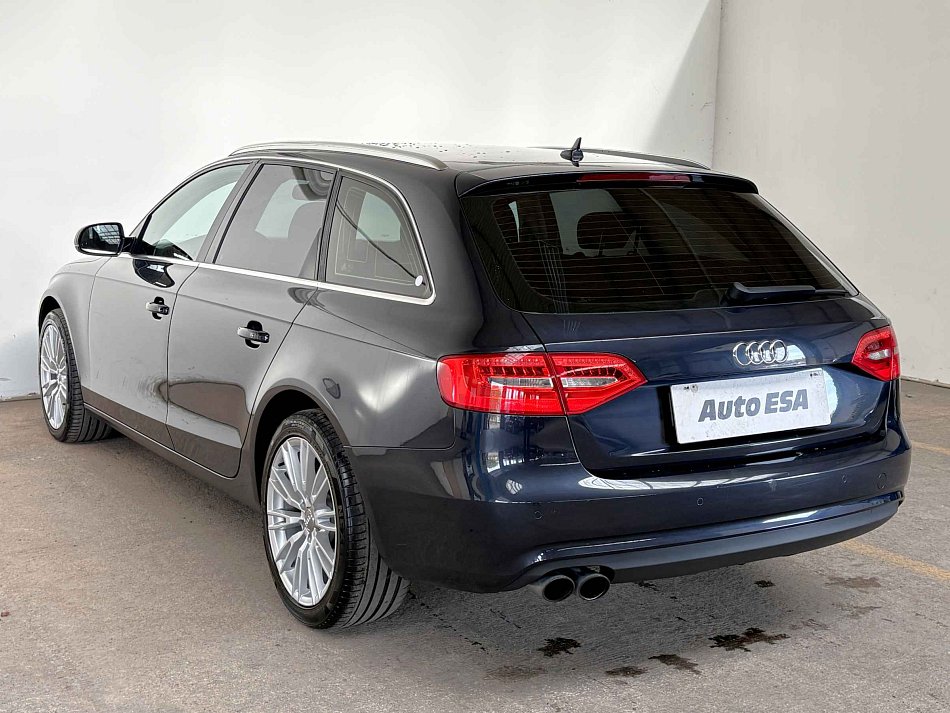 Audi A4 2.0 TDi 