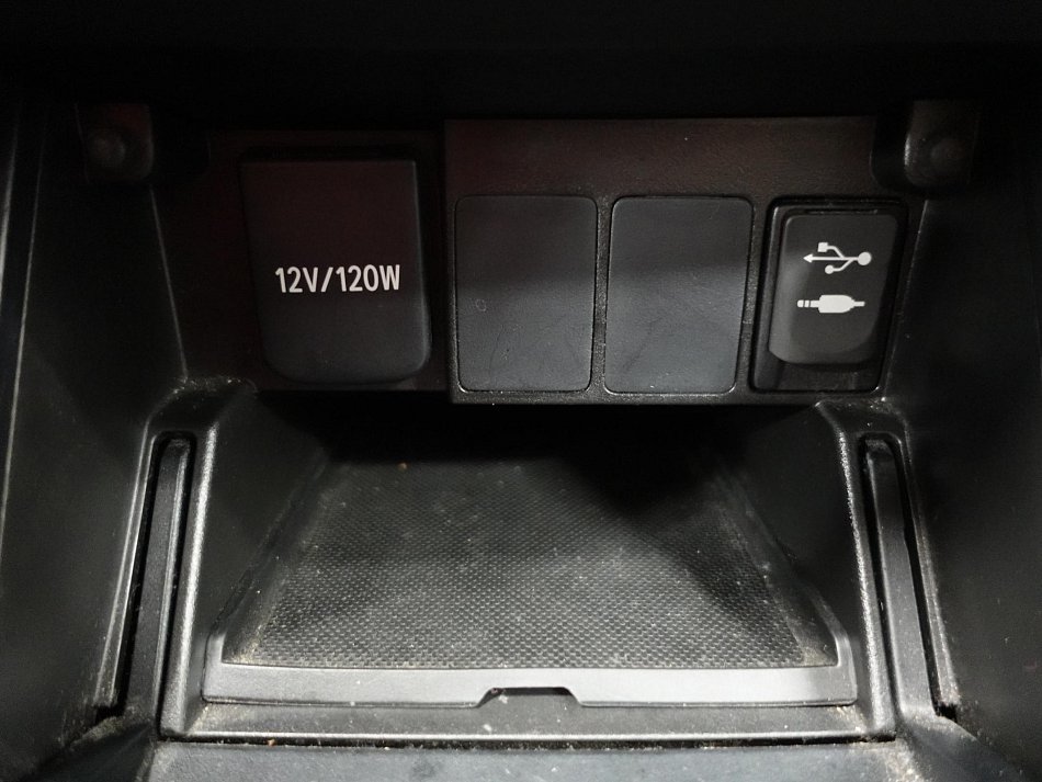 Toyota Auris 1.6i 