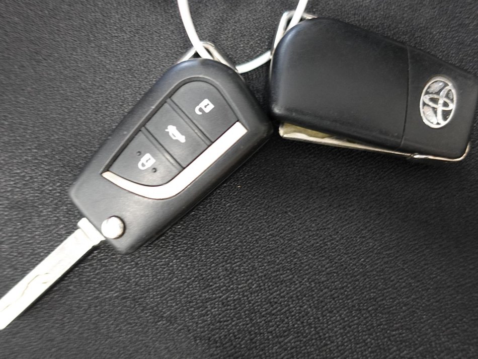 Toyota Auris 1.6i 