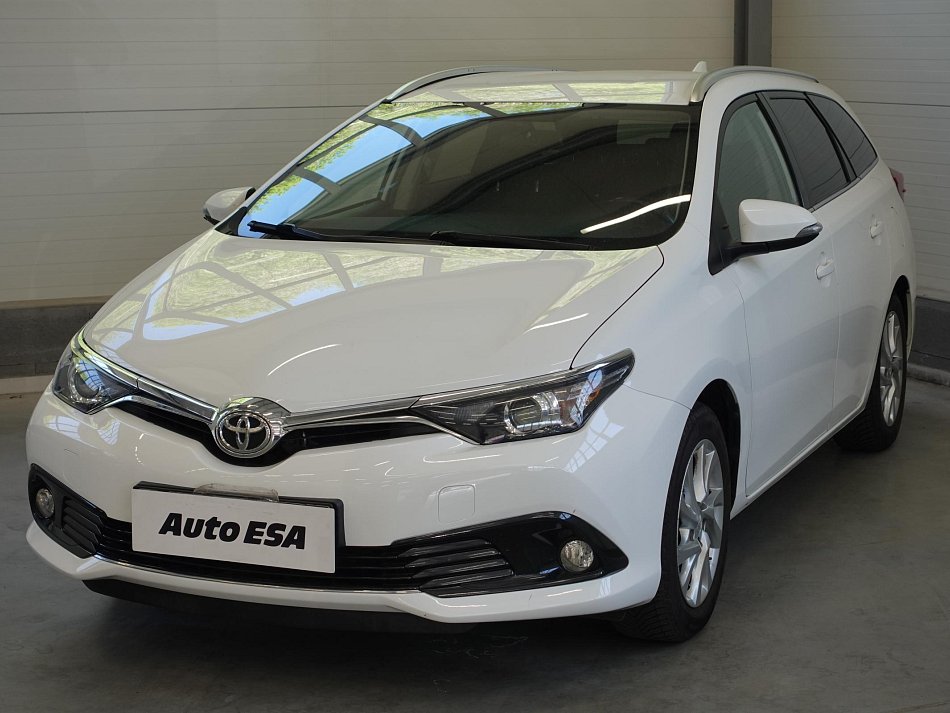 Toyota Auris 1.6i 