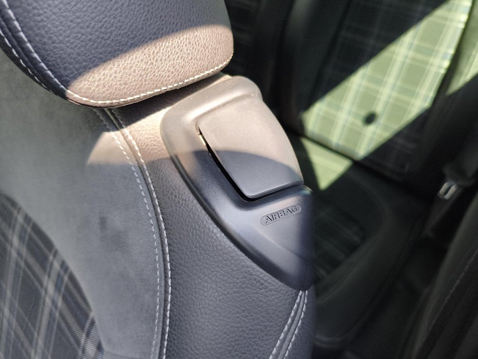Volkswagen Scirocco 2.0 TDi Edition