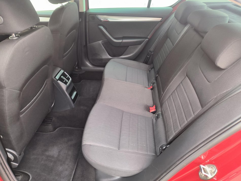 Škoda Octavia III 1.2 TSi Elegance
